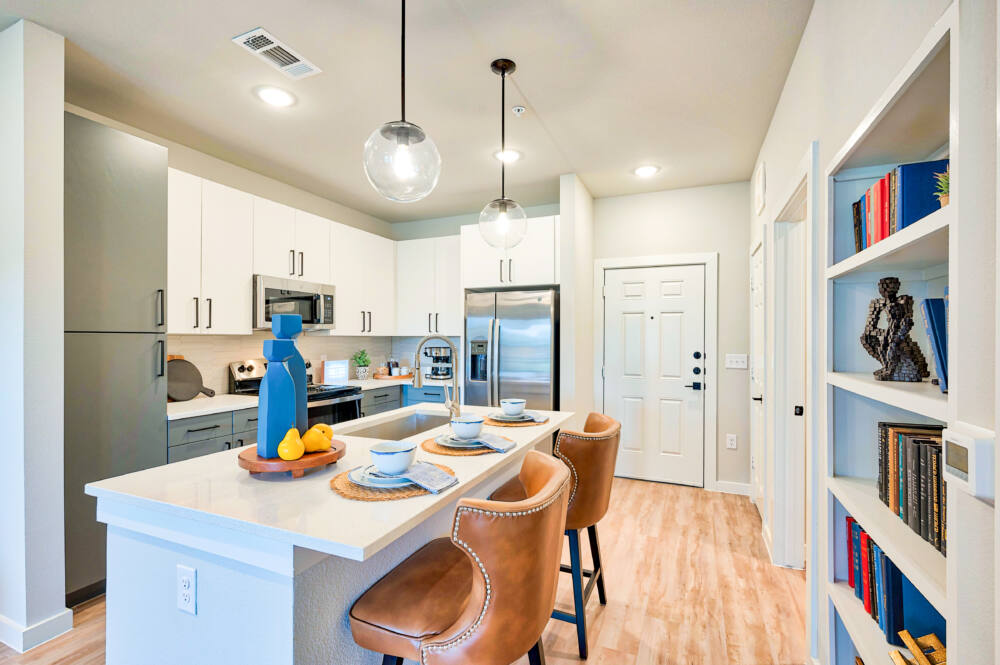 GatewayAtCypressCreek 12411HuffmeisterRd II 9283061 PHO 64